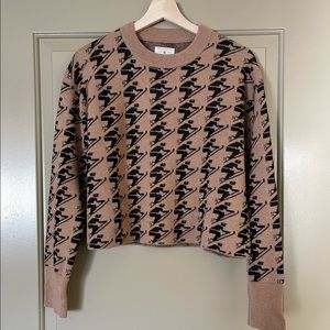Lou & Grey Cropped Sweater with Skier Print ⛷